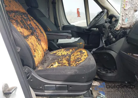 2020 Ram Promaster 1500 High Roof 136 Wb из США, поврежденный, VIN 3C6TRVBG6LE141720